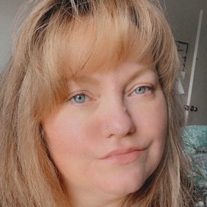 Meet your Posher, Kellie